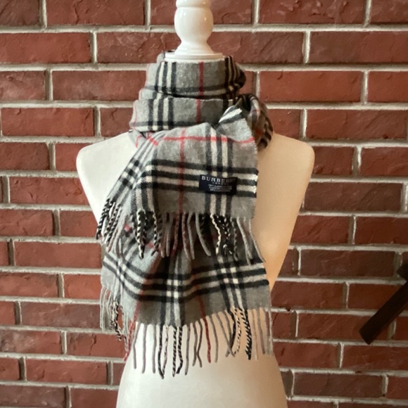 Burberry Accessories - •Burberry Grey Black Red Burberry Nova Check Fringed Lambswool Fringed Scarf
